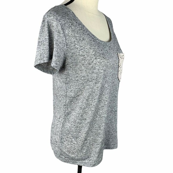 BKE Knit Top Women Size Small Gray Burnout Fabric Ivory Crocheted Front Pocket - Picture 5 of 8